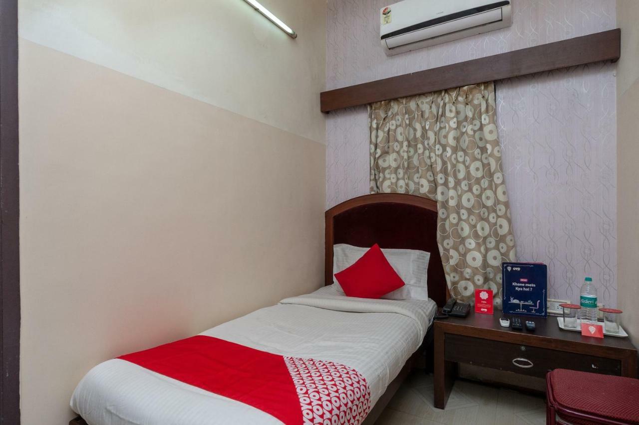 Oyo 8410 Rajeswari Tower Hotel Chennai Ngoại thất bức ảnh