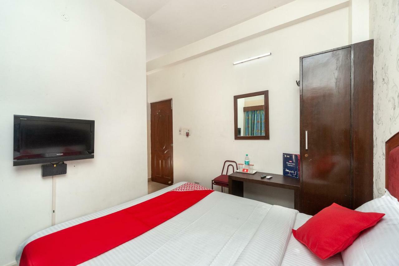 Oyo 8410 Rajeswari Tower Hotel Chennai Ngoại thất bức ảnh