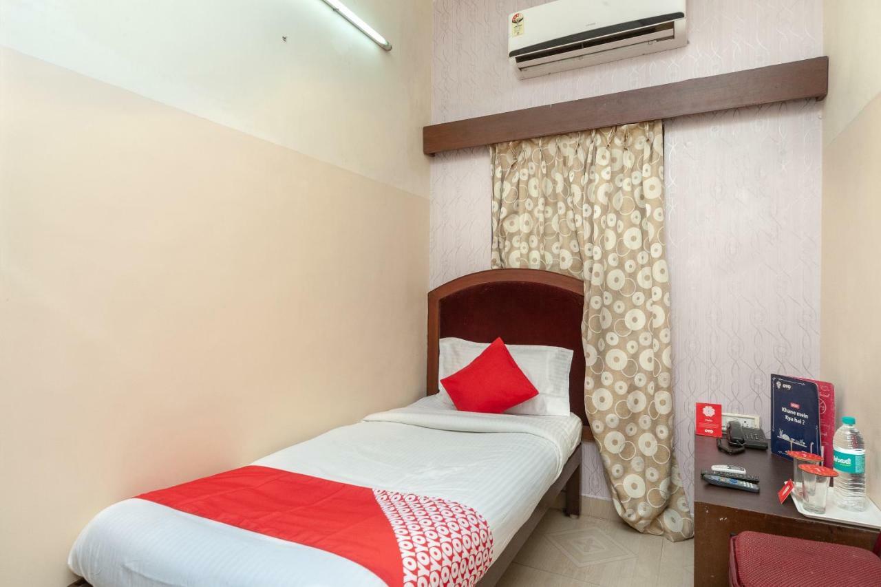 Oyo 8410 Rajeswari Tower Hotel Chennai Ngoại thất bức ảnh